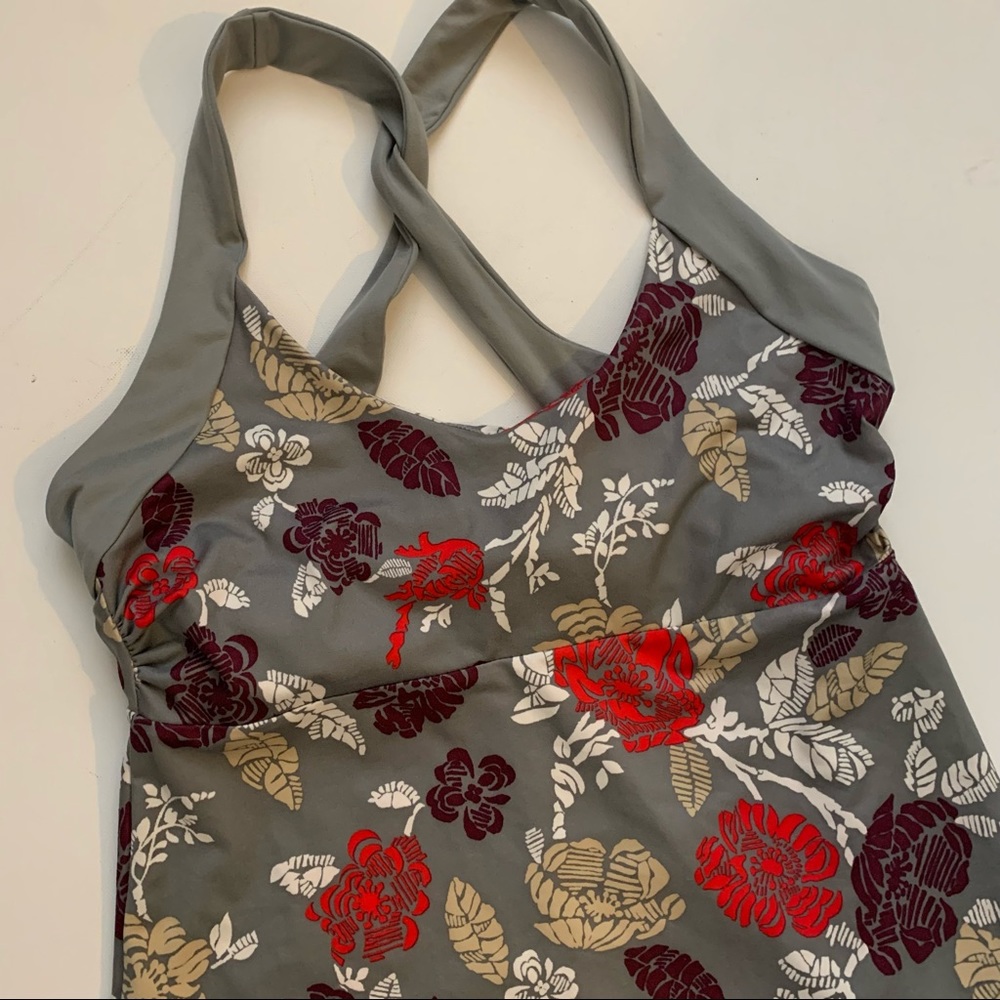 Patagonia Morning Glory Dress Gray Floral Racer Cross Back with Shelf Bra size S